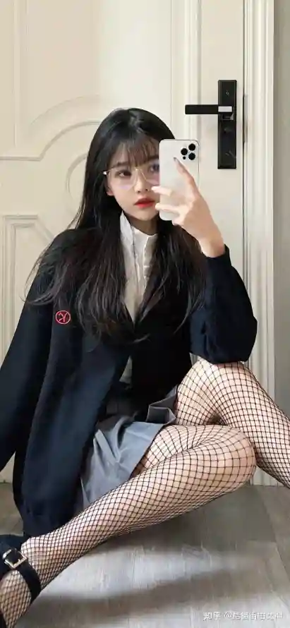 黄网站色成年片大免费高清_欧洲美女黑人粗硬暴交了人_免费的av网站在线观看国产精品